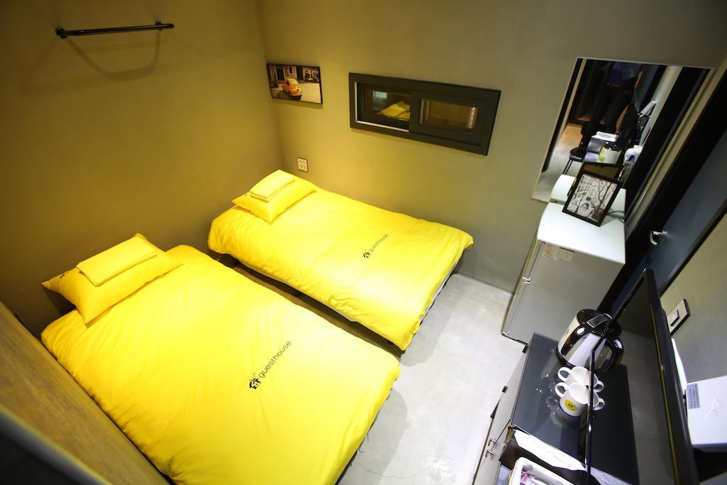 24 Guesthouse Garosugil - Gangnam Szöul Szoba fotó